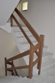 Ξύλινο κάγκελο